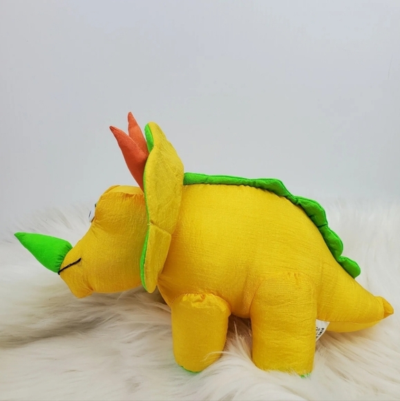 Vtg 1993 Creation Toys Dino Dudes Yellow Triceratops Dinosaur Nylon Plush 13" - Picture 4 of 7
